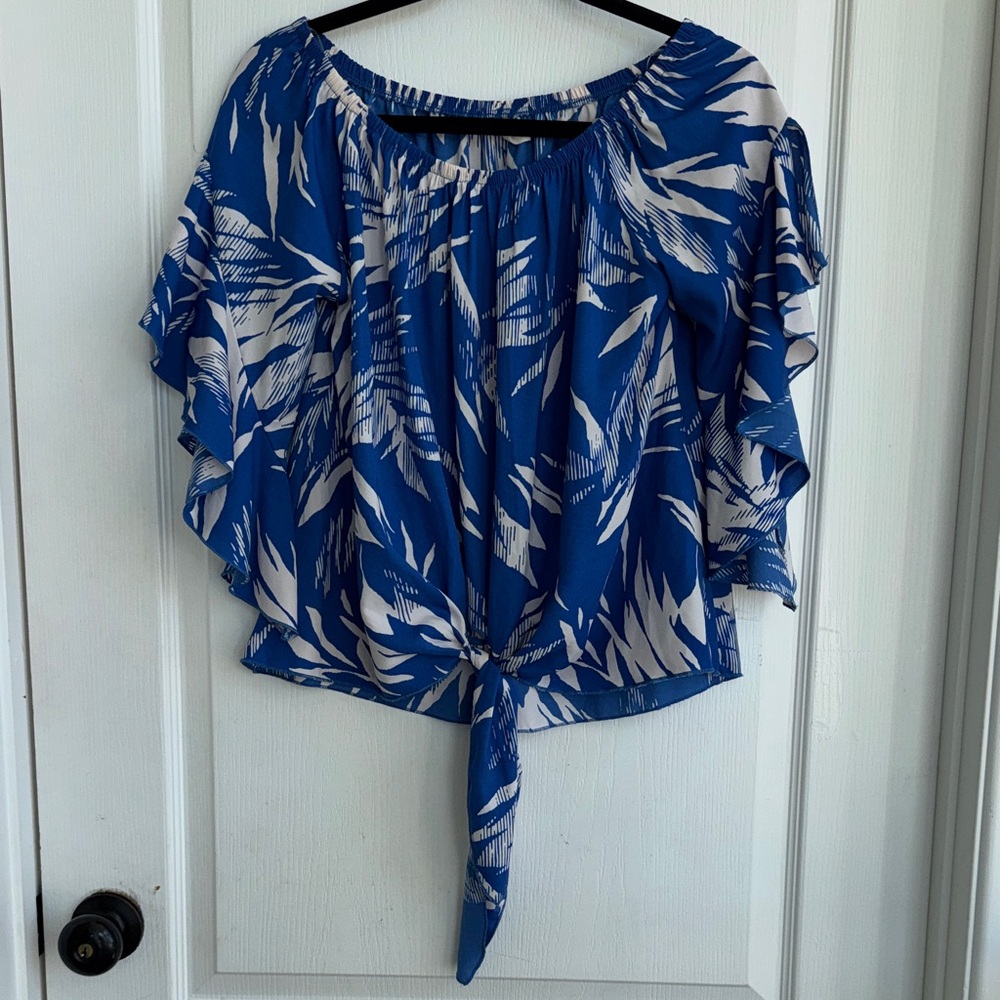 Blue and White Women's Top